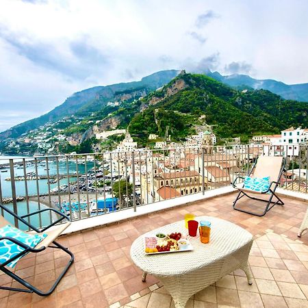 Rooftop Flat In Amalfi Exterior photo