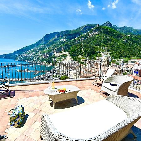 Rooftop Flat In Amalfi Exterior photo