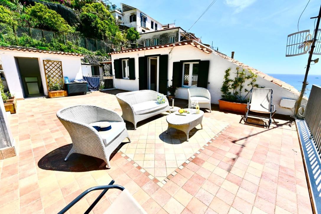 Rooftop Flat In Amalfi Exterior photo