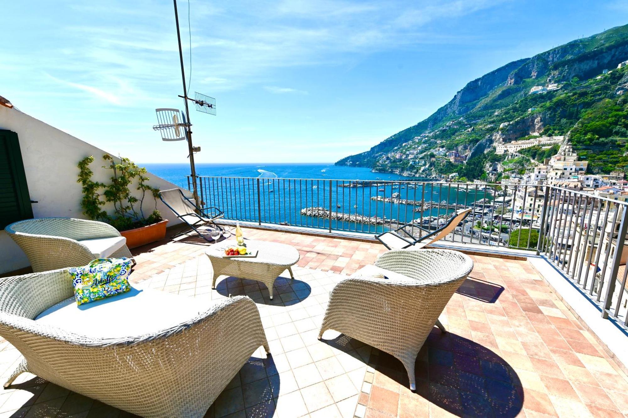 Rooftop Flat In Amalfi Exterior photo