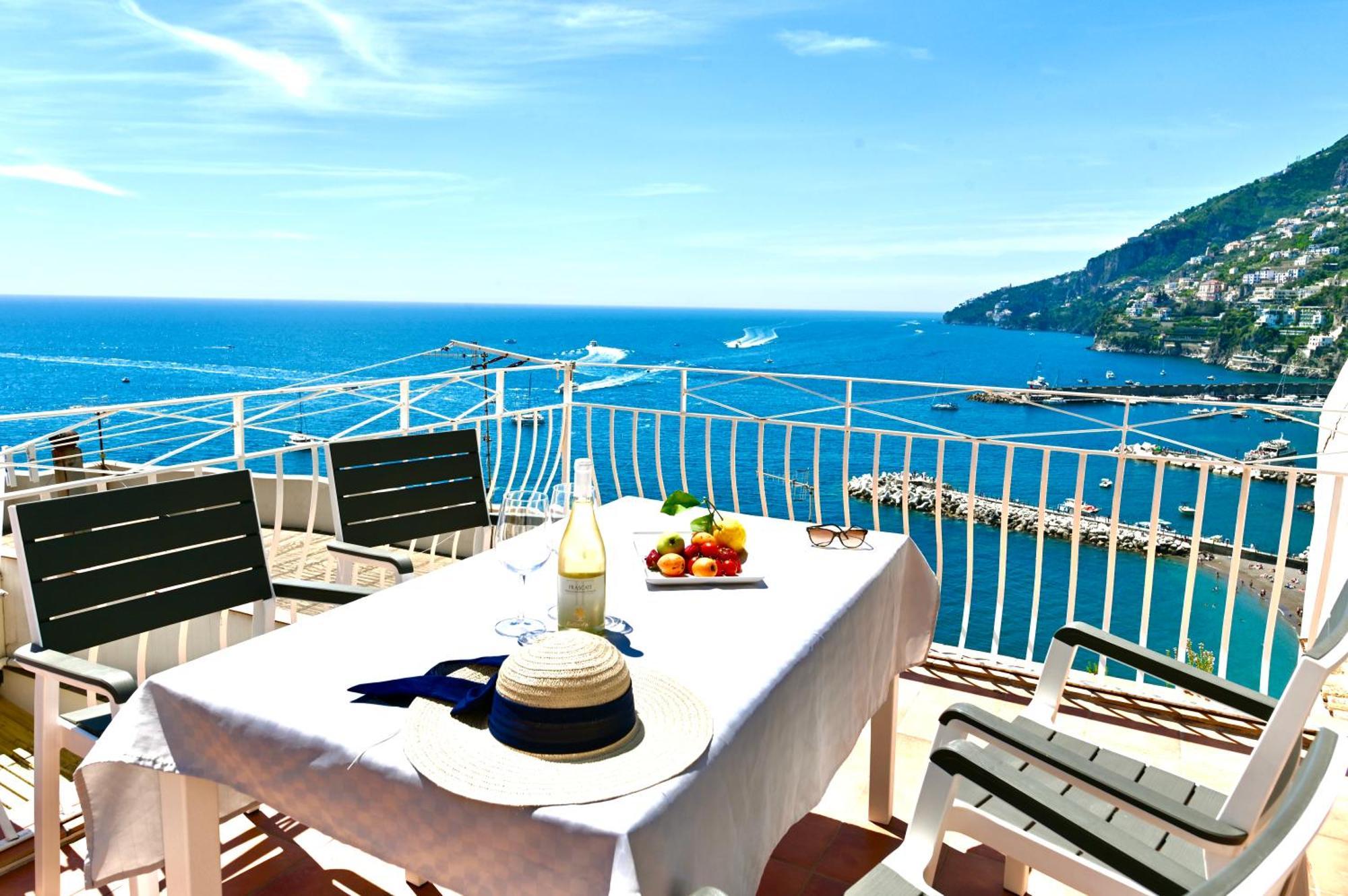 Rooftop Flat In Amalfi Exterior photo